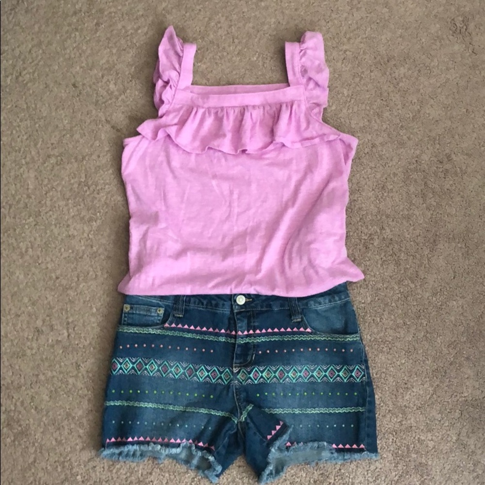 2-piece set. Shirt and shorts. Target-XL 14/16